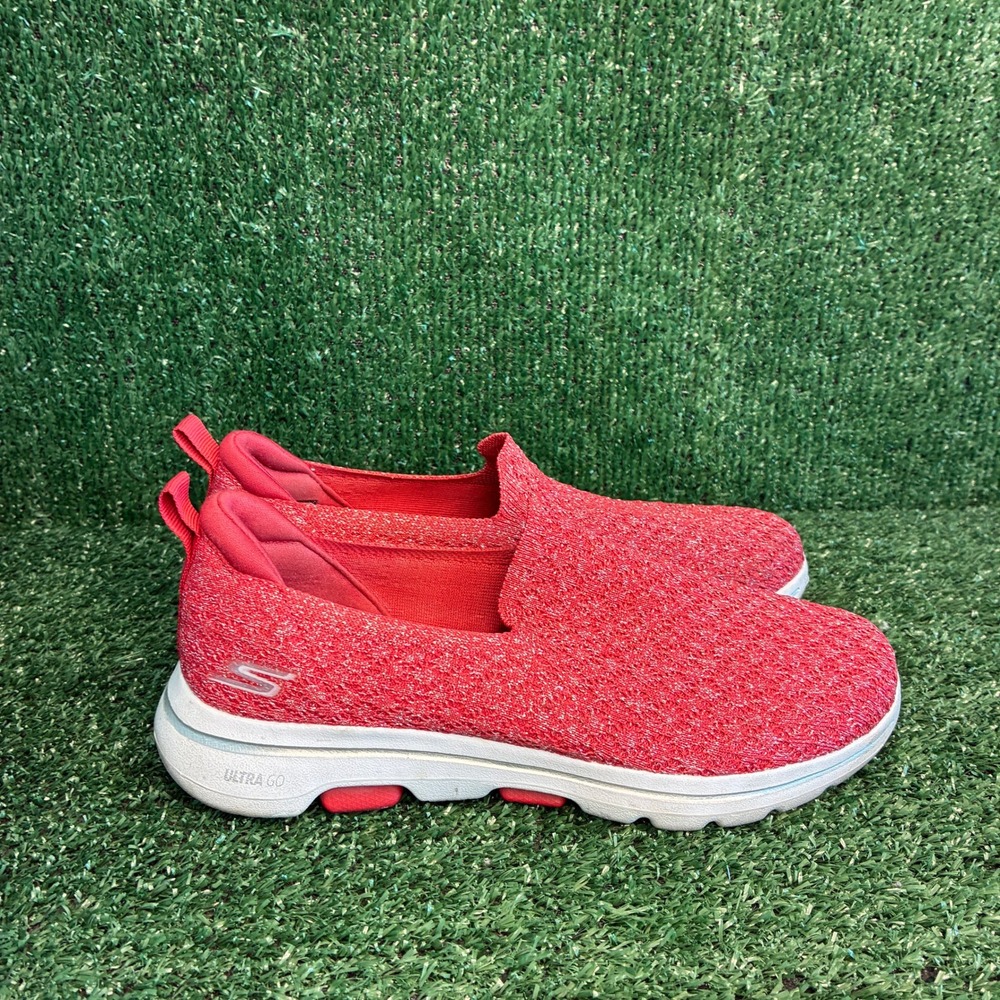 Skechers GoWalk 5 Ultra Go Breathable Comfort Athletic Walking Shoe Red Womens 8